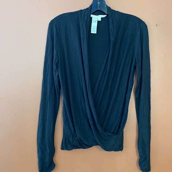 Max Studio ladies crossover top in black size Small - Picture 1 of 8